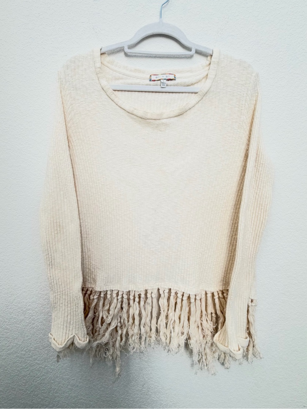 eri + ali Anthropologie Fringe Knit Sweater Size Large Cream Boho Chic open back